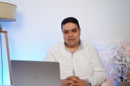 د. أحمد حلاوة